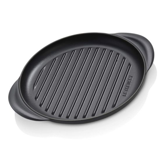 Uittrekken neef Verbaasd De ronde grillpan van Le Creuset heeft een diameter van 25 cm en is gemaakt  van mat zwart geëmailleerd gietijzer. Dit zorgt voor een optimale  warmtegeleiding en egale bruining van uw etenswaren.